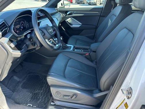 2023 Audi Q3 Premium