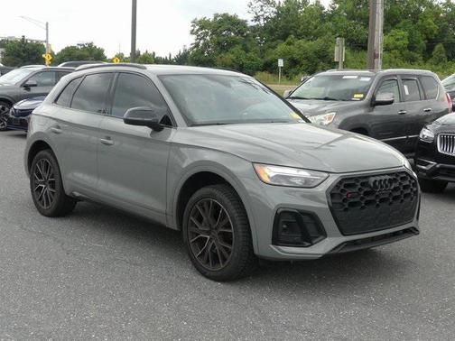 2022 Audi SQ5 3.0T Premium Plus