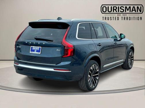 2026 Volvo XC90 B6 Plus 7-Seater