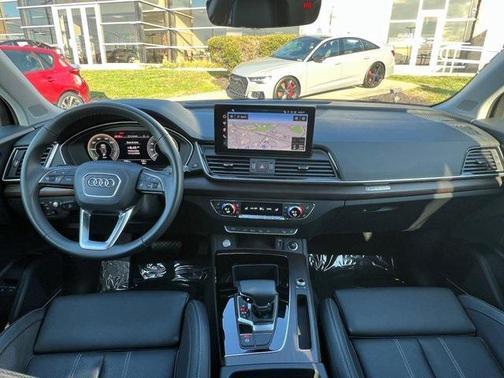 2024 Audi Q5 e 55 S line Prestige