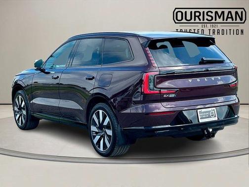 2025 Volvo EX90 Plus