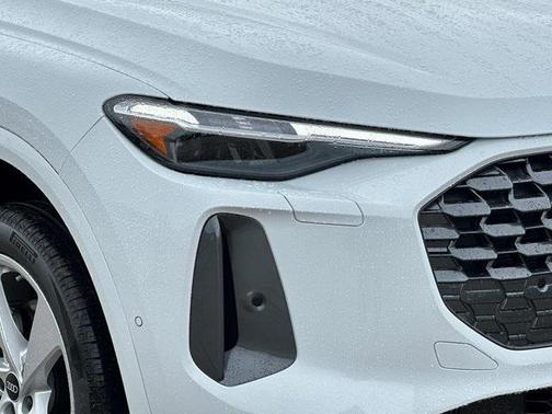 2025 Audi Q5 2.0T Premium
