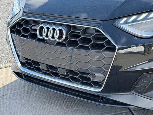 2023 Audi A4 45 S line Premium Plus