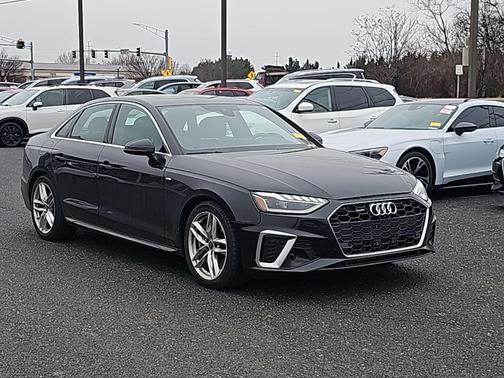2023 Audi A4 45 S line Premium Plus