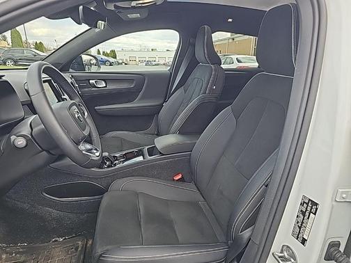 2023 Volvo C40 Recharge Pure Electric Ultimate