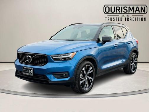 2020 Volvo XC40 T5 R-Design