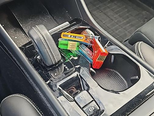 2020 Volvo XC40 T5 R-Design