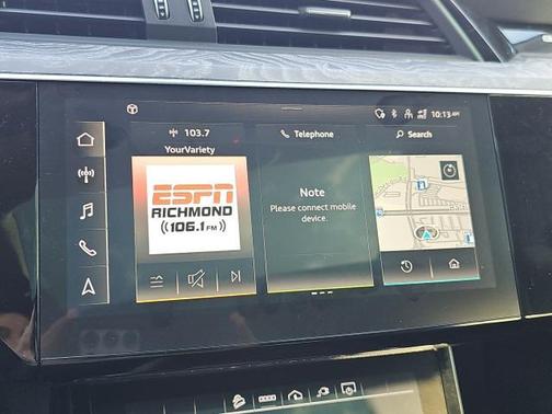 2022 Audi e-tron Premium Plus