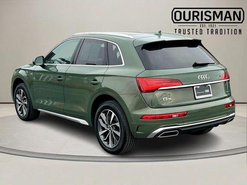 2023 Audi Q5 45 S line Premium Plus