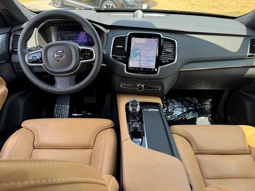 2024 Volvo XC90 Recharge Plug-In Hybrid Ultimate