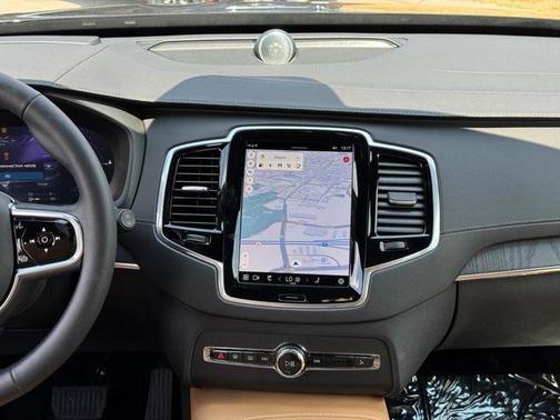 2024 Volvo XC90 Recharge Plug-In Hybrid Ultimate