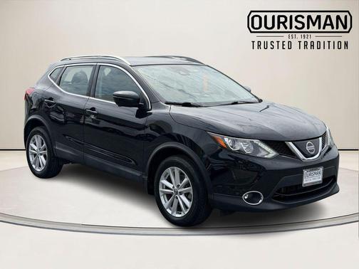 Magnetic Black Pearl 2019 Nissan Rogue Sport SV