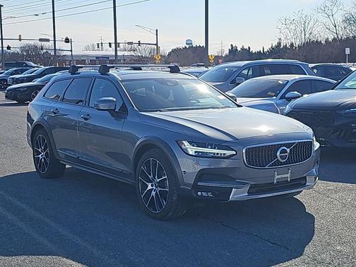 2020 Volvo V90 Cross Country T6 AWD