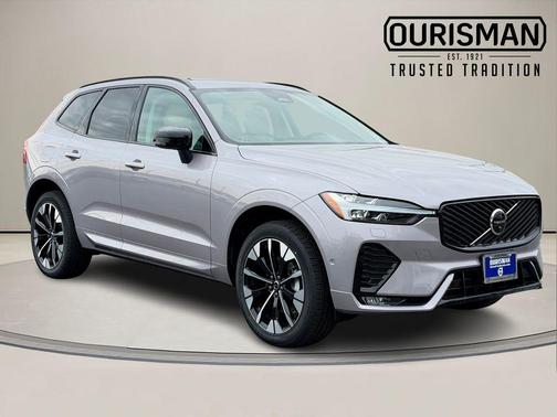Aurora Silver 2026 Volvo XC60 B5 Ultra