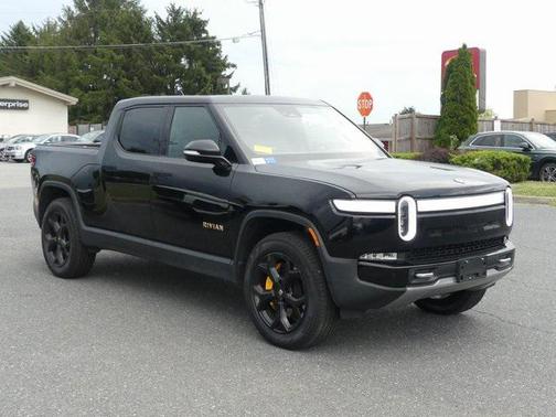 2022 Rivian R1T Adventure