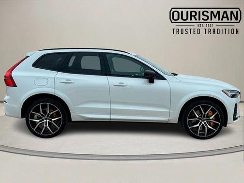 2026 Volvo XC60 Plug-In Hybrid T8 Polestar