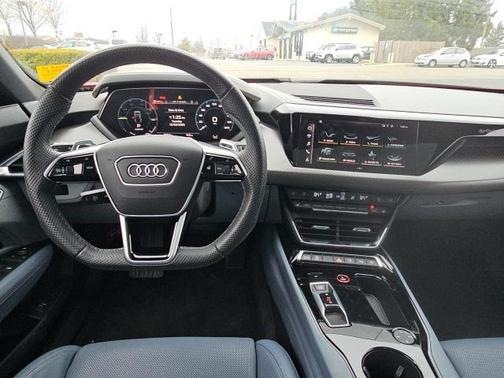 2023 Audi e-tron GT Prestige