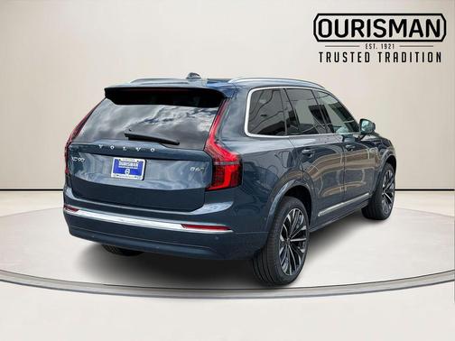 Denim Blue Metallic 2026 Volvo XC90 B6 Ultra