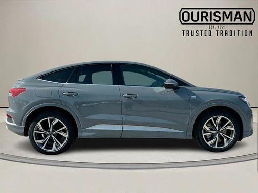 2025 Audi Q4 e-tron Premium Plus