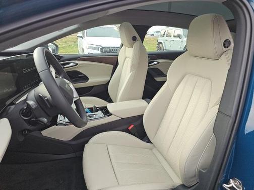 2025 Audi A6 e-tron Prestige