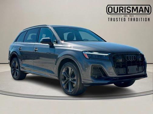 2025 Audi Q7 55 Premium Plus