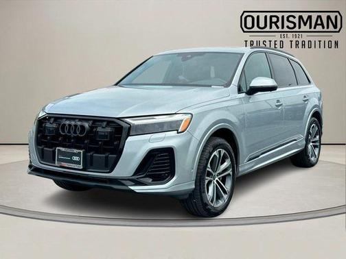 2025 Audi Q7 45 Premium Plus