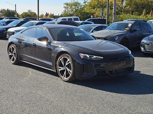 2022 Audi e-tron GT Prestige