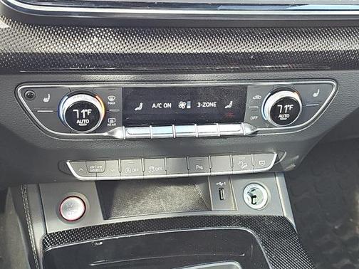2023 Audi SQ5 3.0T Premium Plus