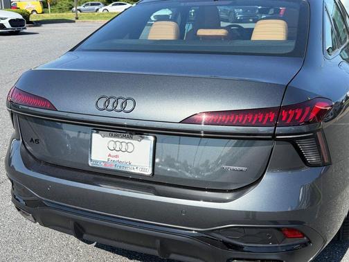 Daytona Gray Pearl Effect 2026 Audi A6 3.0