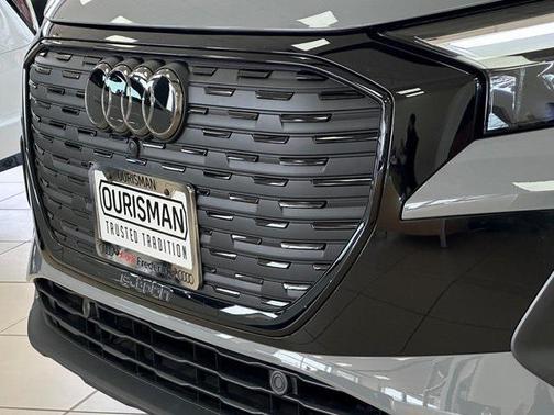 2024 Audi Q4 e-tron Premium Plus
