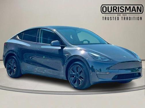 2024 Tesla Model Y Long Range