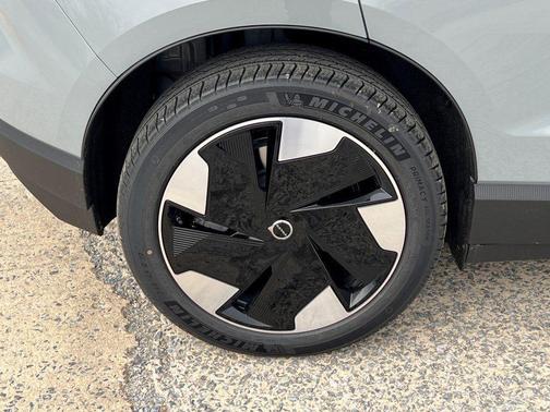 2026 Volvo EX30 Twin Motor Performance Plus