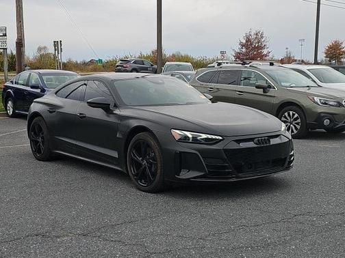 2022 Audi e-tron GT Premium Plus