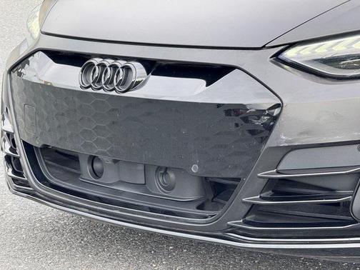 2022 Audi e-tron GT Premium Plus