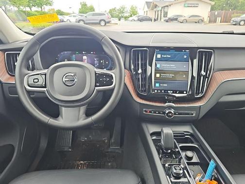 Silver Dawn Metallic 2023 Volvo XC60 B5 Plus Dark Theme