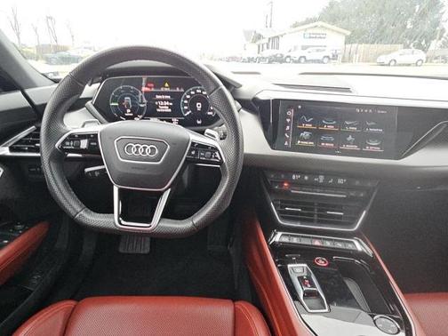 2023 Audi e-tron GT Prestige