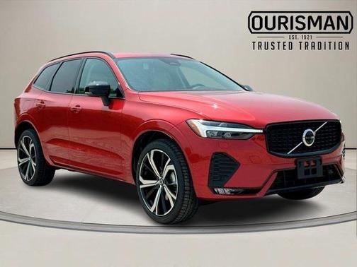 2025 Volvo XC60 B5 Ultra