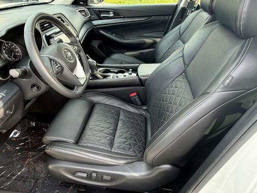 Pearl White Tricoat 2019 Nissan Maxima 3.5 Platinum