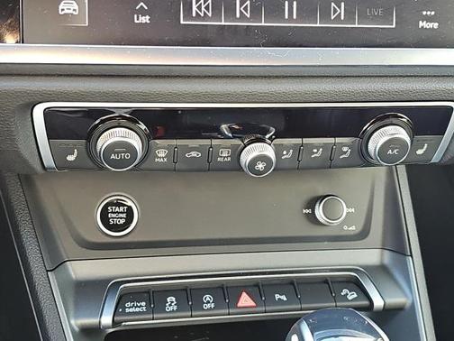 2024 Audi Q3 Premium