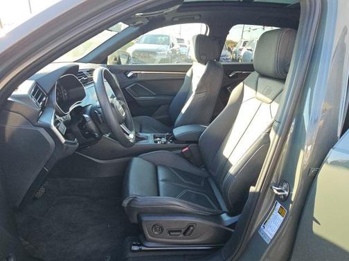 2024 Audi Q3 Premium
