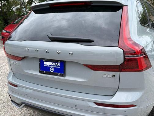Gray Metallic 2026 Volvo XC60 B5 Ultra