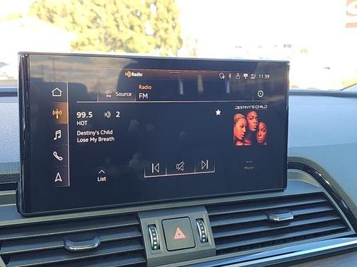 2022 Audi Q5 45 S line Premium