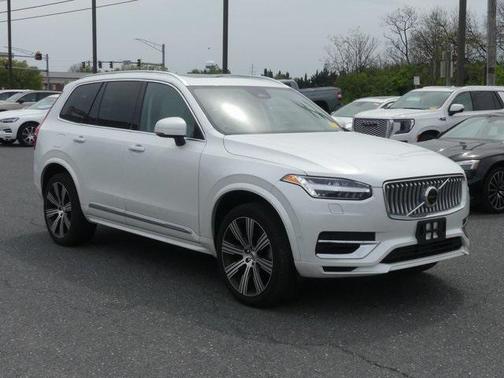 2024 Volvo XC90 Recharge Plug-In Hybrid T8 Plus 6 Passenger