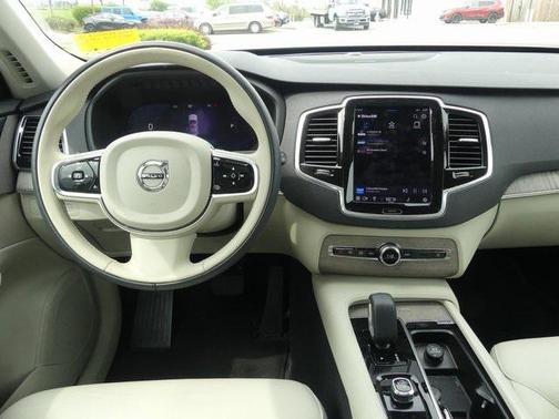 2024 Volvo XC90 Recharge Plug-In Hybrid T8 Plus 6 Passenger