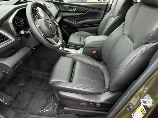 Autumn Green Metallic 2025 Subaru Ascent Limited 7-Passenger