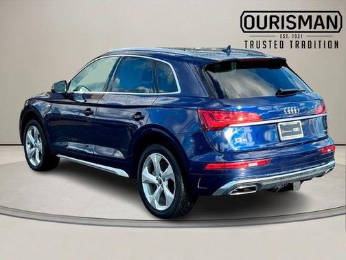 2022 Audi Q5 45 S line Prestige
