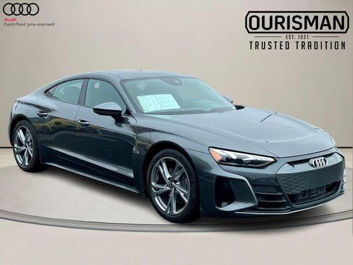 2023 Audi e-tron GT Premium Plus