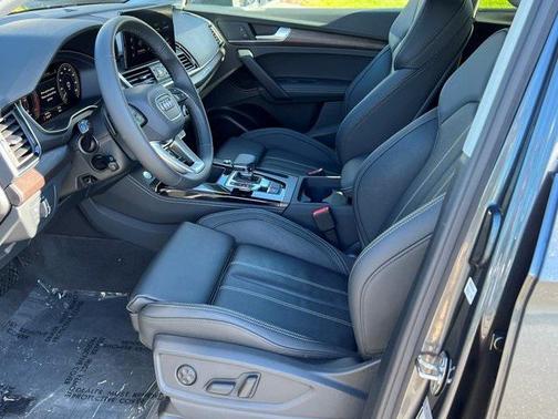 2024 Audi Q5 e 55 S line Premium Plus