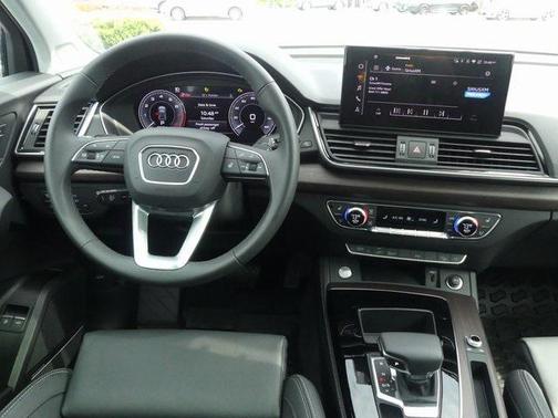 2024 Audi Q5 55 S line Premium Plus
