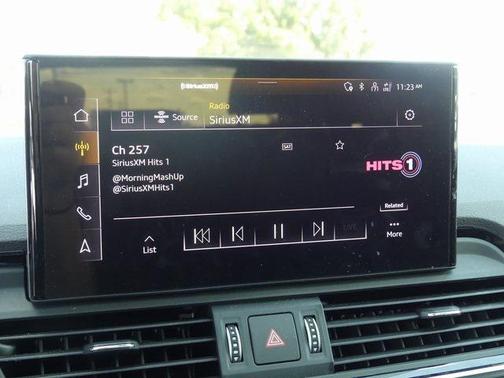 2025 Audi Q5 45 S line Premium